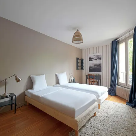 Maison Avec Terrasse Porte Saint Cloud *